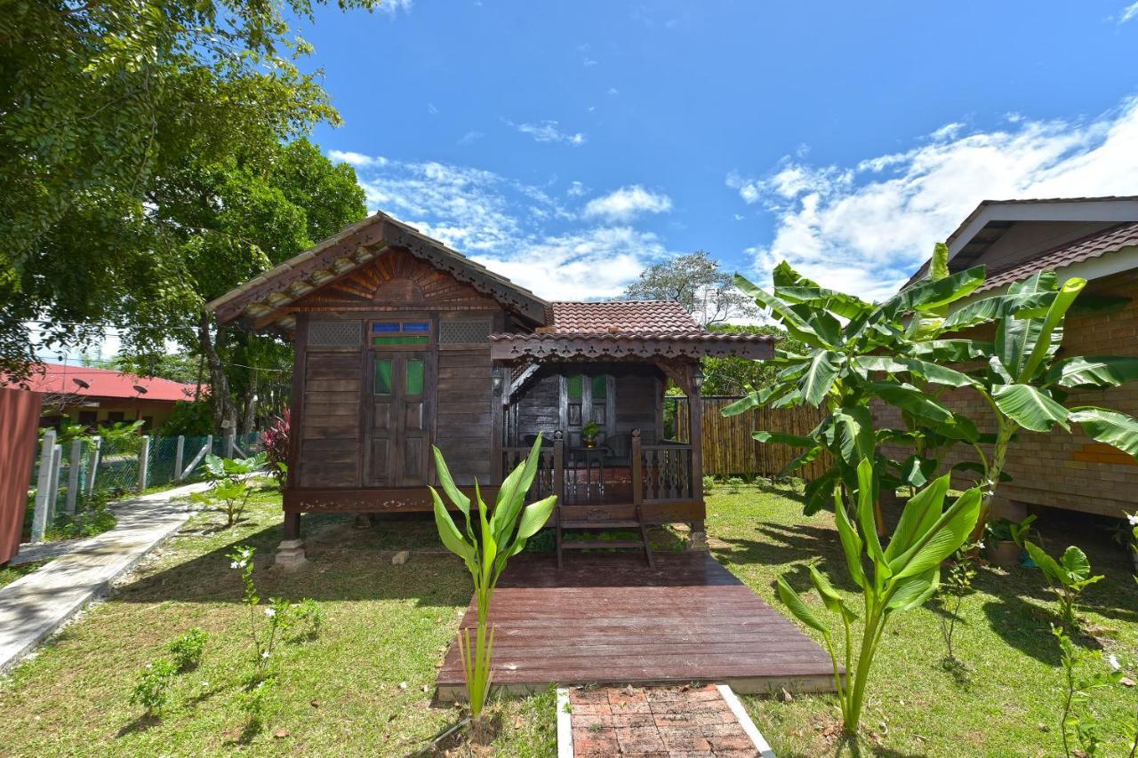 Collection O 90622 Sehijau Cenang Hotel Pantai Cenang  Kültér fotó
